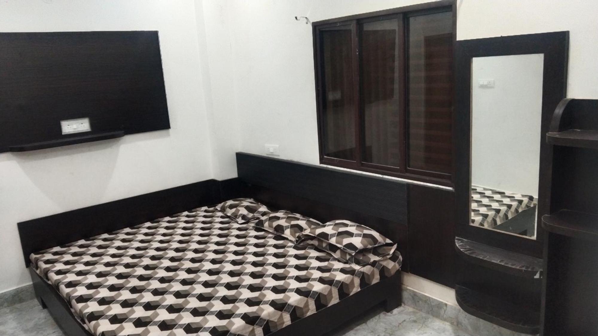 Hotel Mangal Dham, Deoghar Pokój zdjęcie