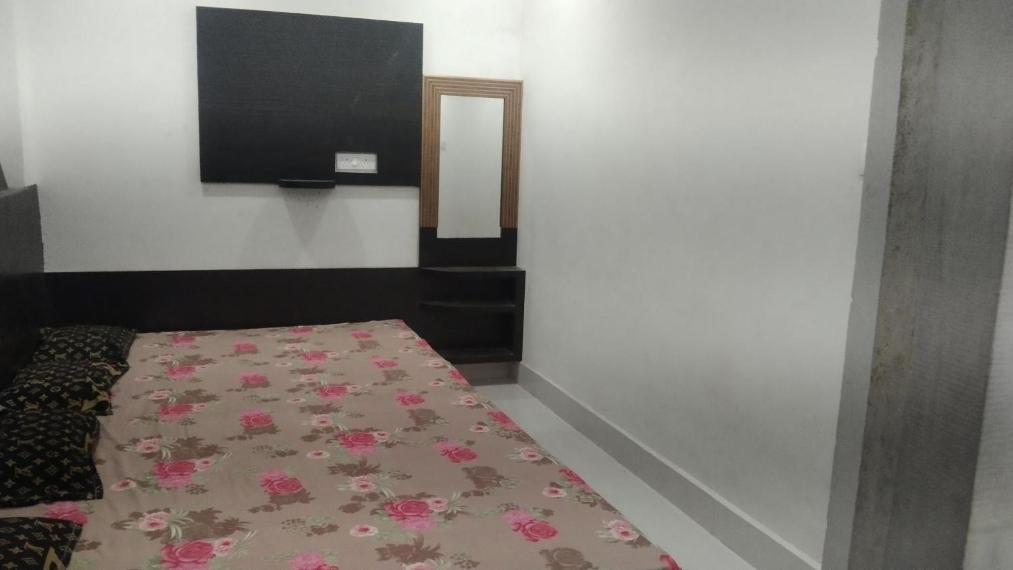 Hotel Mangal Dham, Deoghar Pokój zdjęcie