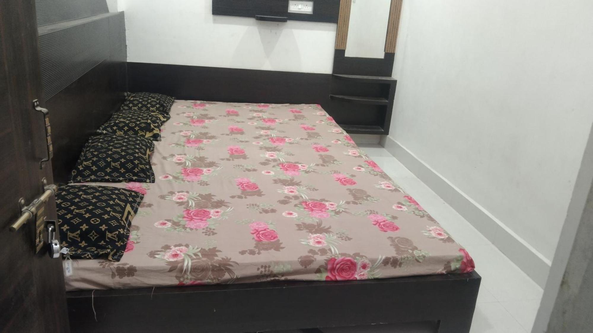 Hotel Mangal Dham, Deoghar Pokój zdjęcie