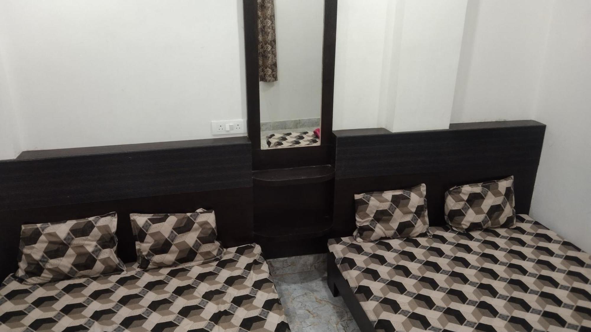 Hotel Mangal Dham, Deoghar Pokój zdjęcie